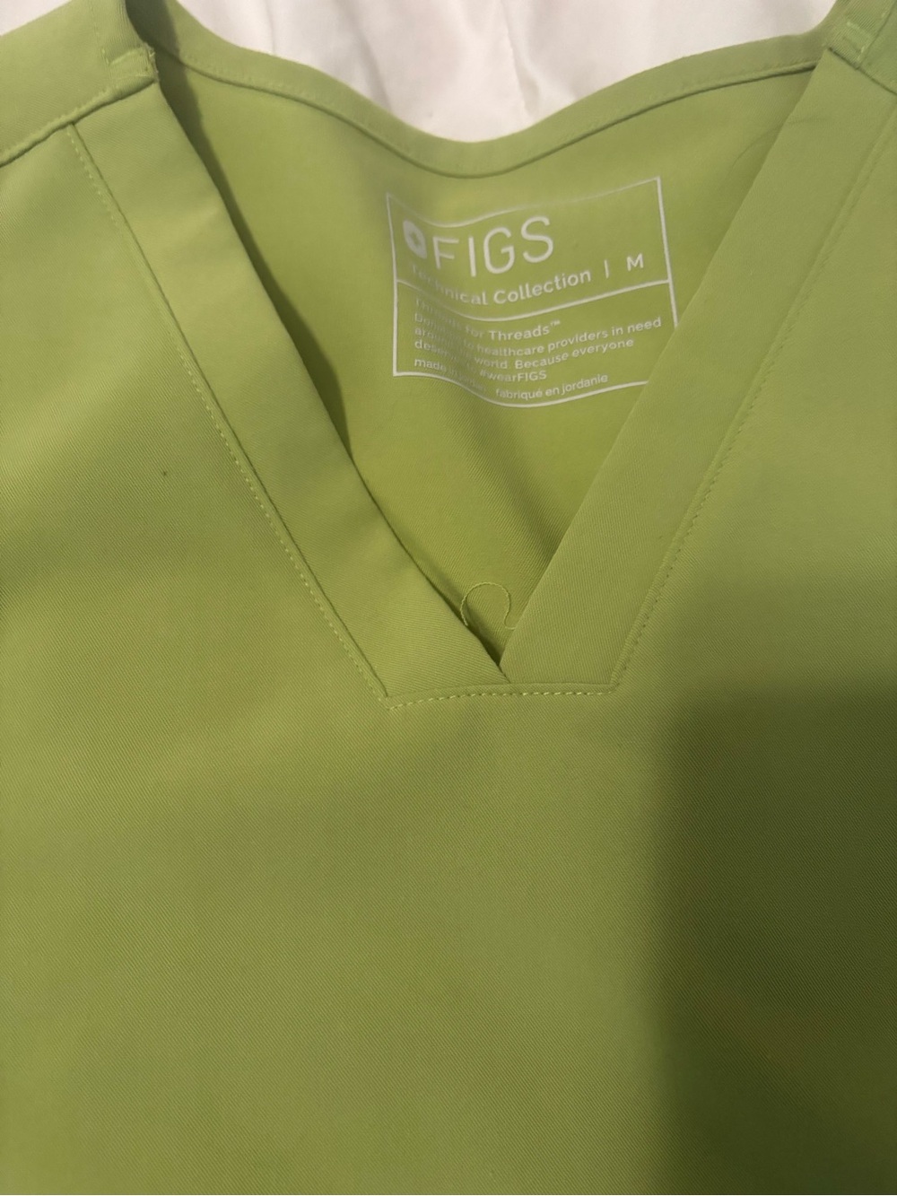 Fig scrub top- Matcha - Picture 2 of 3